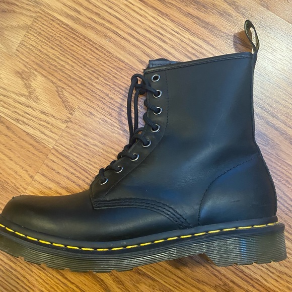 Dr. Marten’s 1460 Boot Women’s size 9 - Picture 8 of 11